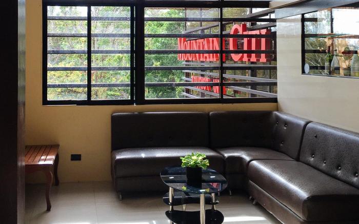 RedDoorz @ Mountain Citi Tourist Inn Canlaon