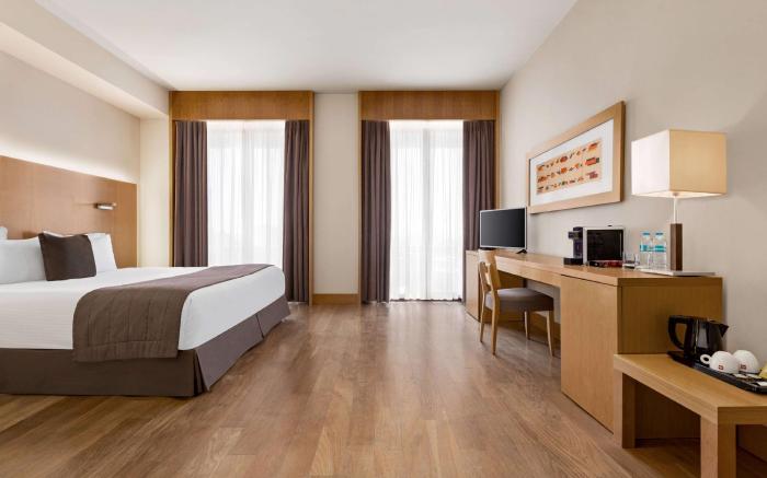 Lazart Hotel, Trademark Collection by Wyndham