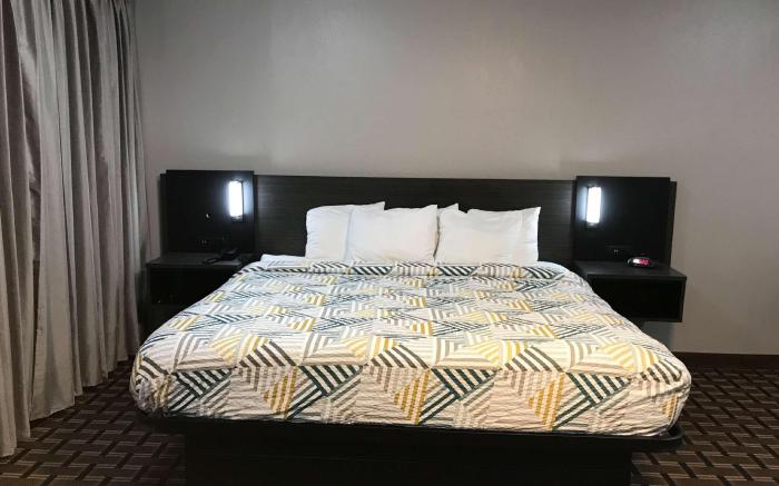Studio 6  Suites Tupelo, MS - North