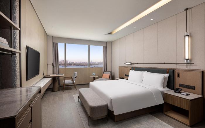 Yangtze River International Conference Center Hotel