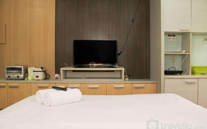 Comfort Studio at Metropark Jababeka By Travelio