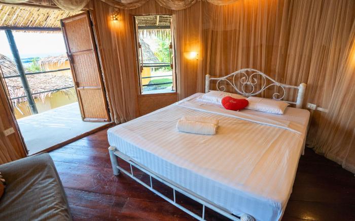 Paree Hut Resort