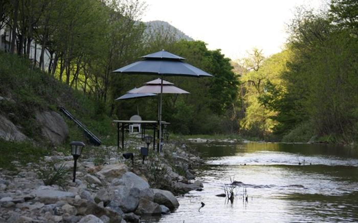 Gongju kyerongsan glamping donwallsoop