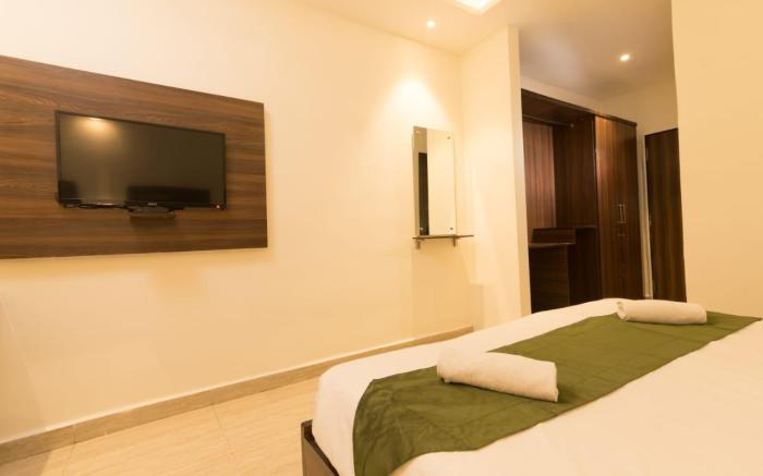 HOTEL GOLDEN TULIPZ ( MAROL)