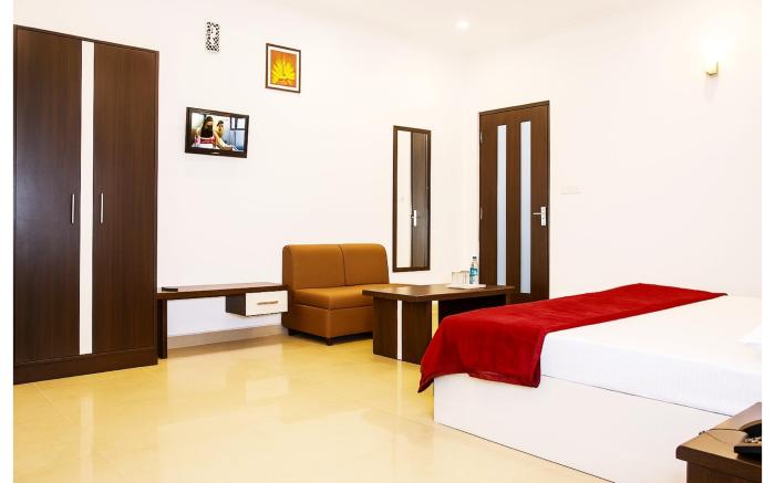 Goroomgo  Viren Holiday Home Agra