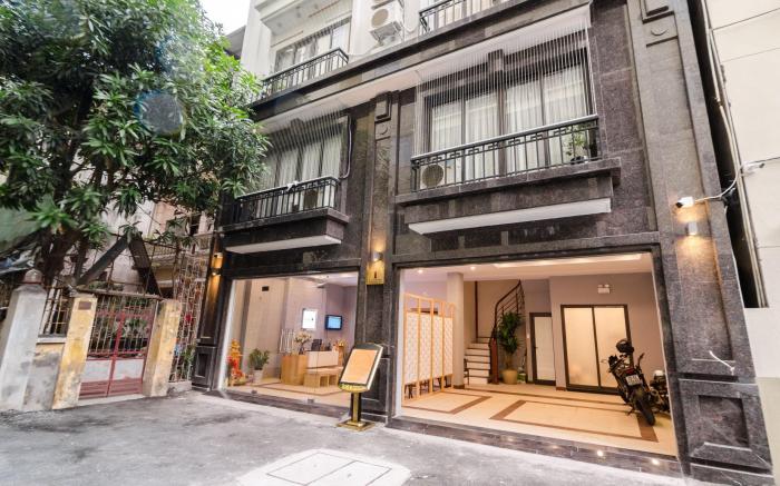 YR Hotel and Apartments