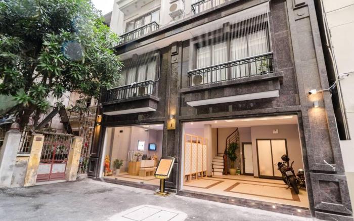 YR Hotel and Apartments