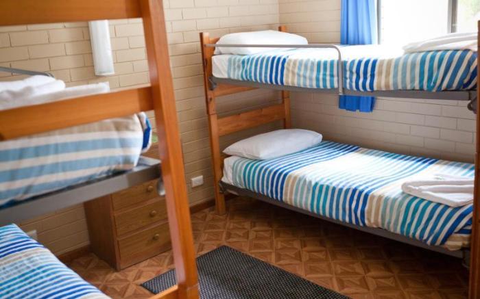 Emu Beach Chalets