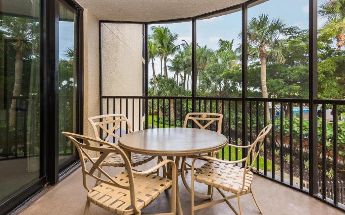 Pointe Estero Resort
