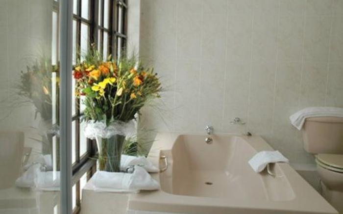 Coral Tree Inn