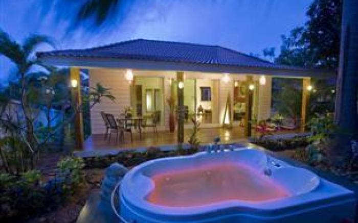 Paradise Island Estate
