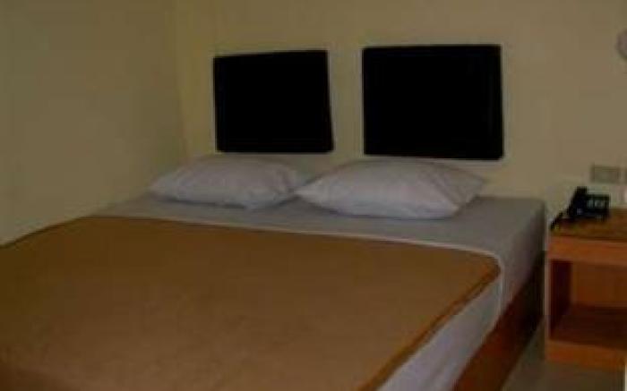 Mitra Hotel