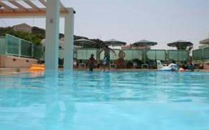 Mythos- Platanias- Hotel -Apts