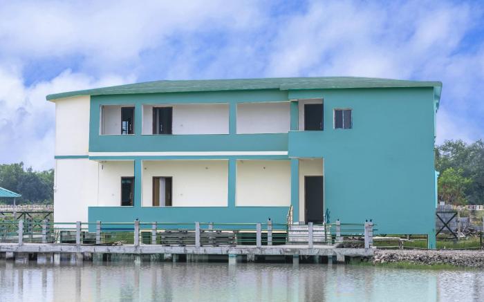 Jhore Jole Jongole - Eco Heritage Resort