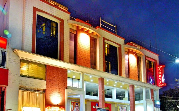 Hotel Surya Plaza