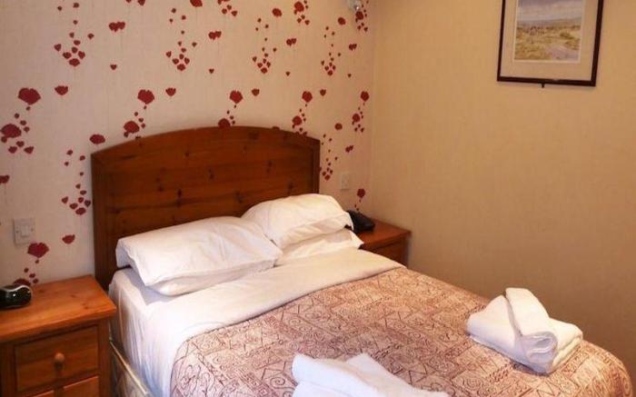 Lobster Hall - Room Only