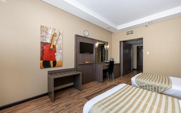 Pearl Swiss Hotel 