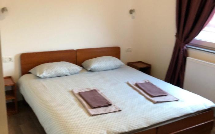 GIULIA HOME