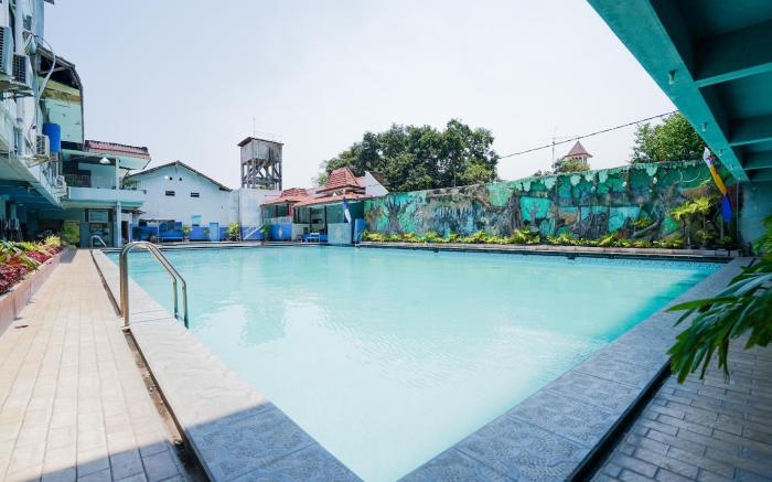 OYO 1652 Hotel Tampiarto