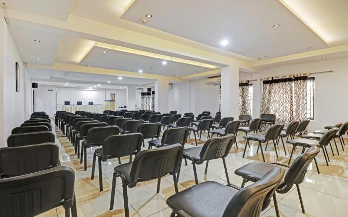 Treebo Symphony Hotels And Resorts Angamally