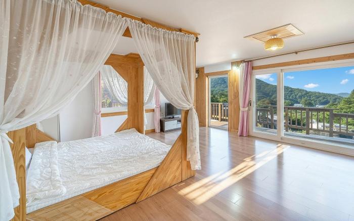 Ganghwa Herb Pension