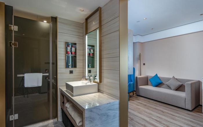 Echarm Plus Hotel Lianyungang High-speed Railway Station Yanhe Ancient Alley