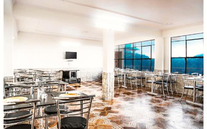 Goroomgo Shimla Nature Ville