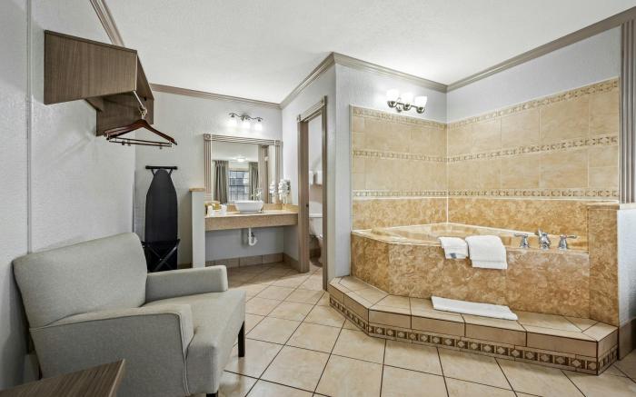 Red Roof Inn College Station