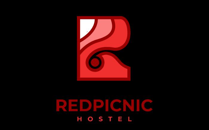 Red Picnic Hostel