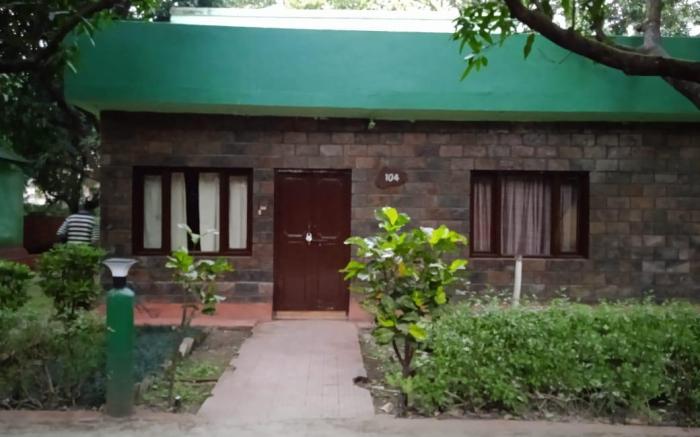 Lemonwood Riverside Premium Resort