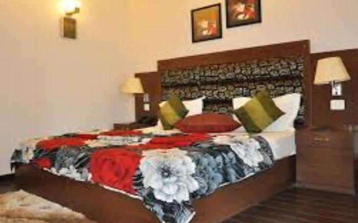 HOTEL RED BLU