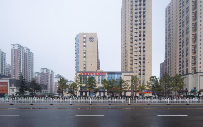 Starway Hotel Linyi Beicheng New District Yimeng North Road