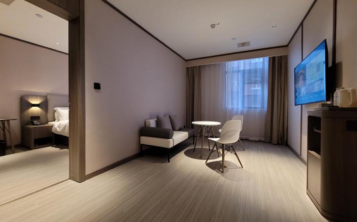 Hanting Hotel Huanggang Wuxue Passenger Terminal