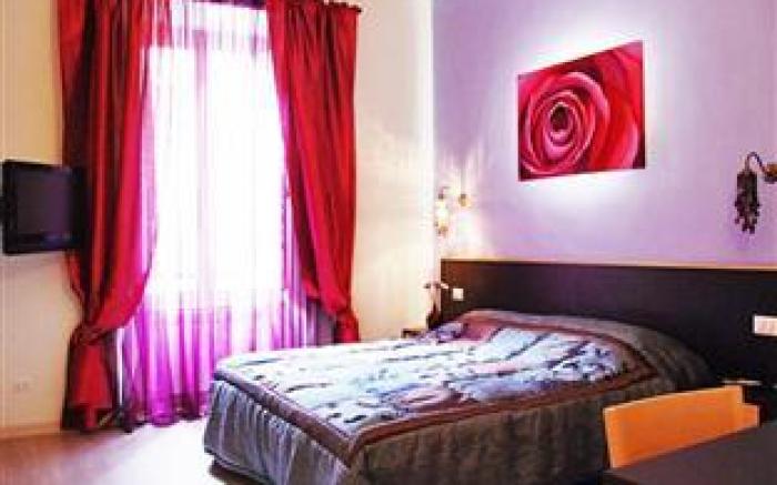 B&B Flowerome