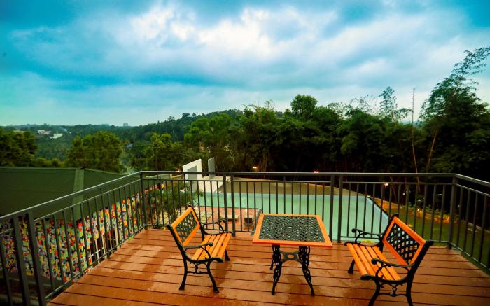 Avoki Resort