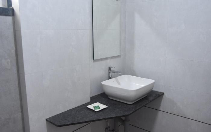 Hotel Vrindavan Deluxe, Kolhapur