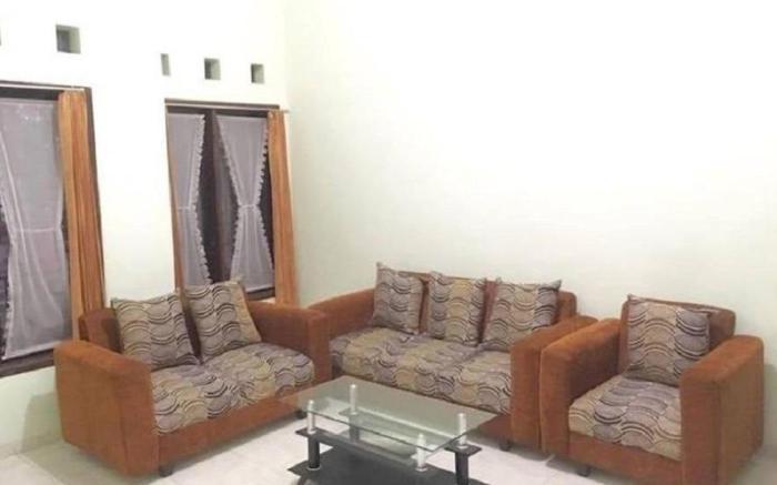 Cozy Villa Batu