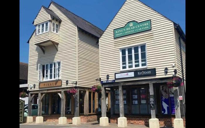 Staycations Maldon Suites