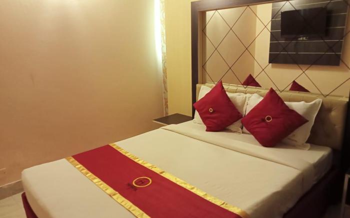 Gulshan Lake View Hotel