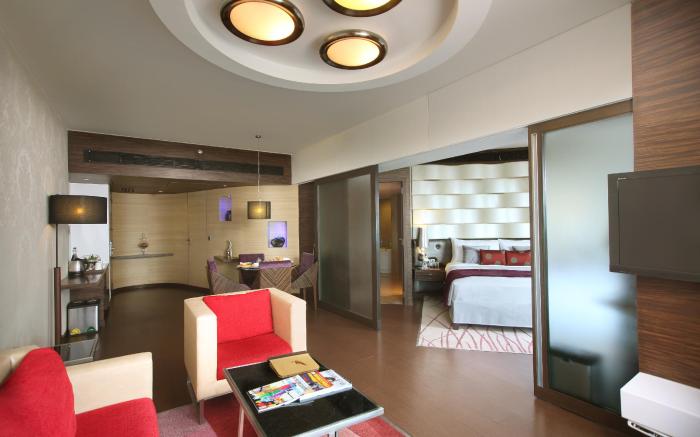 Fortune Select SG Highway, Ahmedabad - Member ITC Hotels' Group