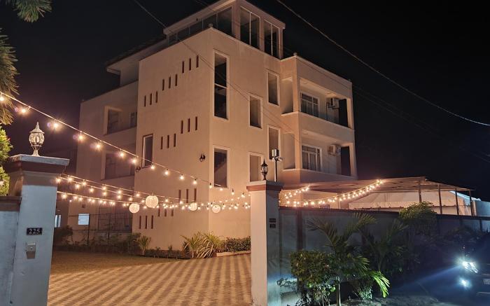 Grand Station Residence (Rose)