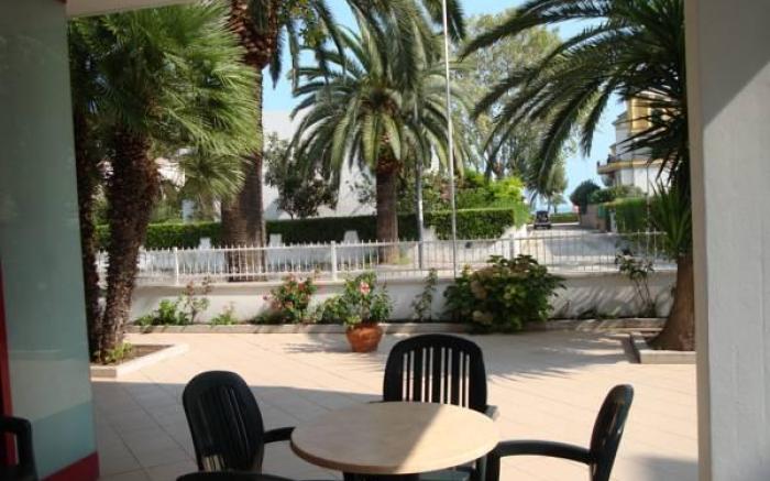 Hotel Caravel
