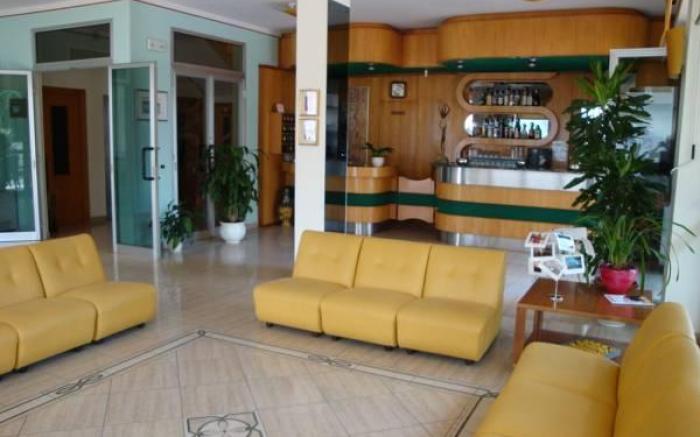 Hotel Caravel