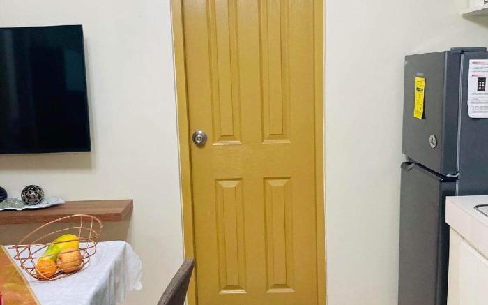 Karaoke KTV 2 bedroom Condo with Internet Netflix