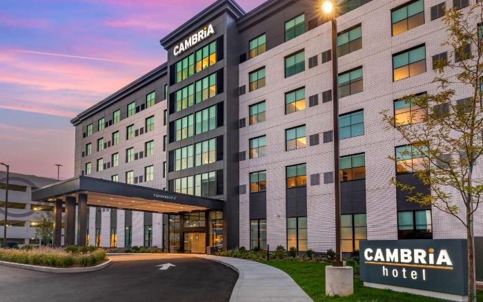 Cambria Hotels New Haven University Area