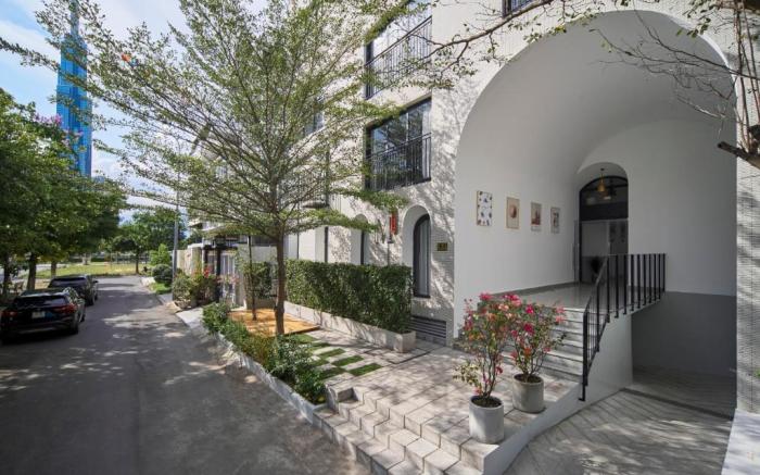 M Village Living Trần Não