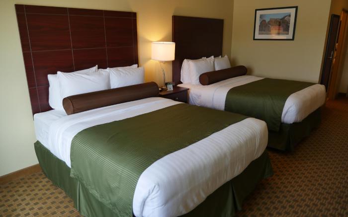 Cobblestone Inn - Winterset