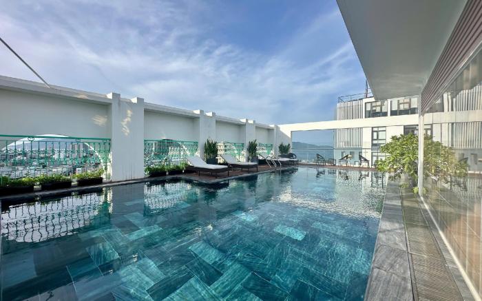 Century Hotel Da Nang