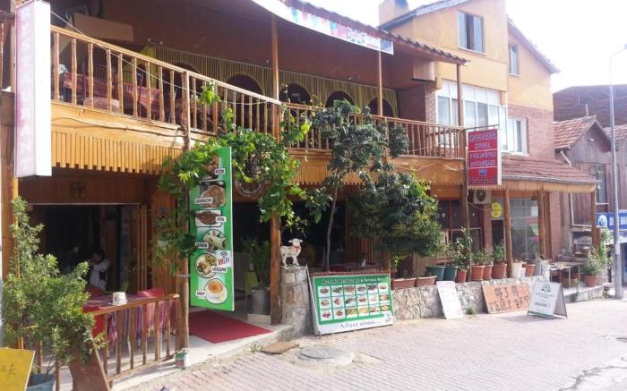 MUSTAFA HOTEL