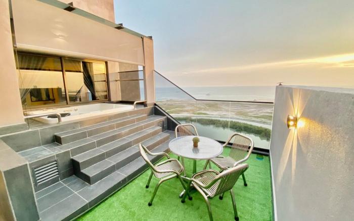 MWHolidayB2441(CozySunset) PrivateJacuzzi+Seaview